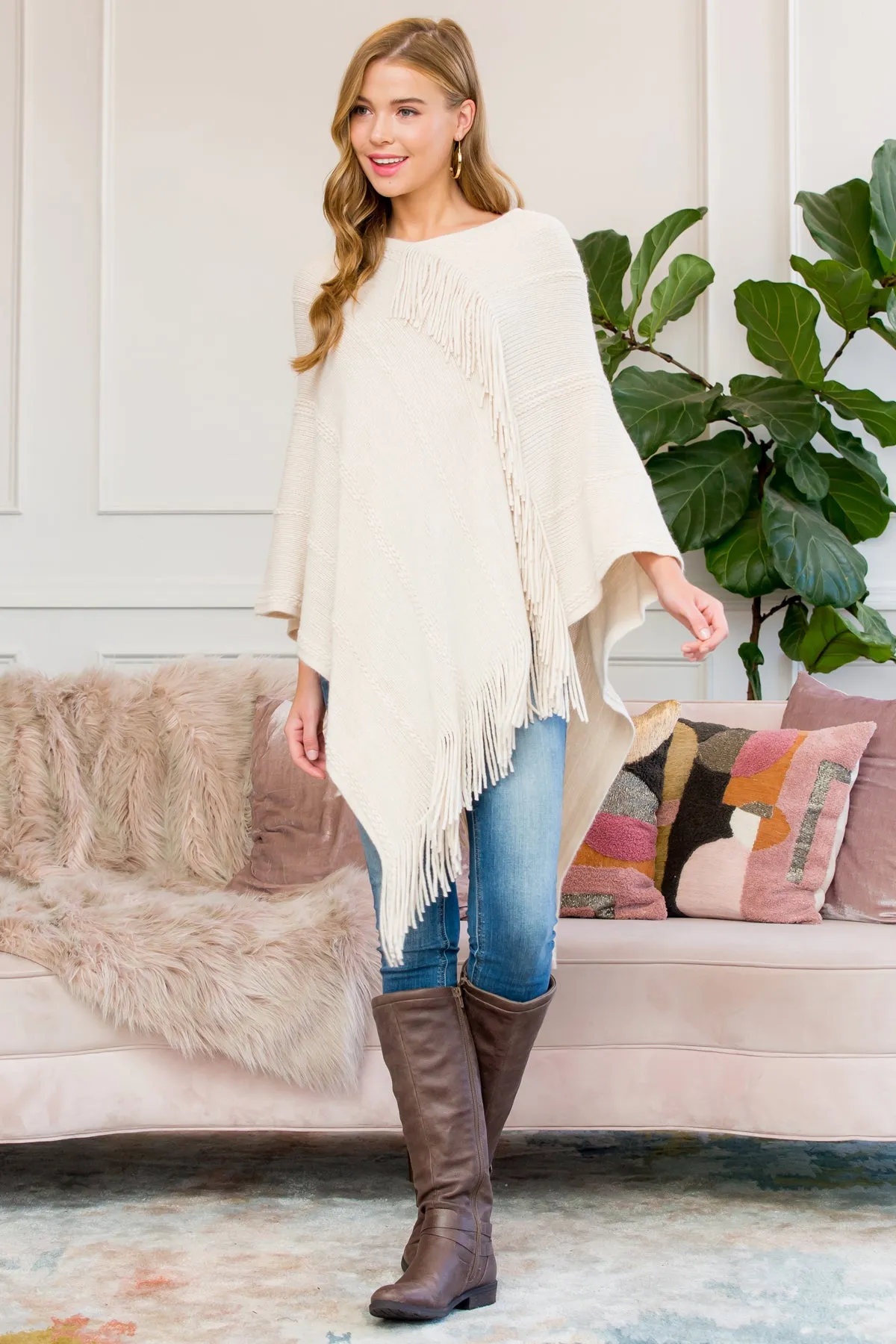 ASYMMETRIC FRINGE PONCHO