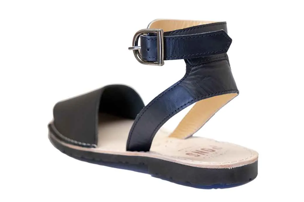 Black Ankle Pons