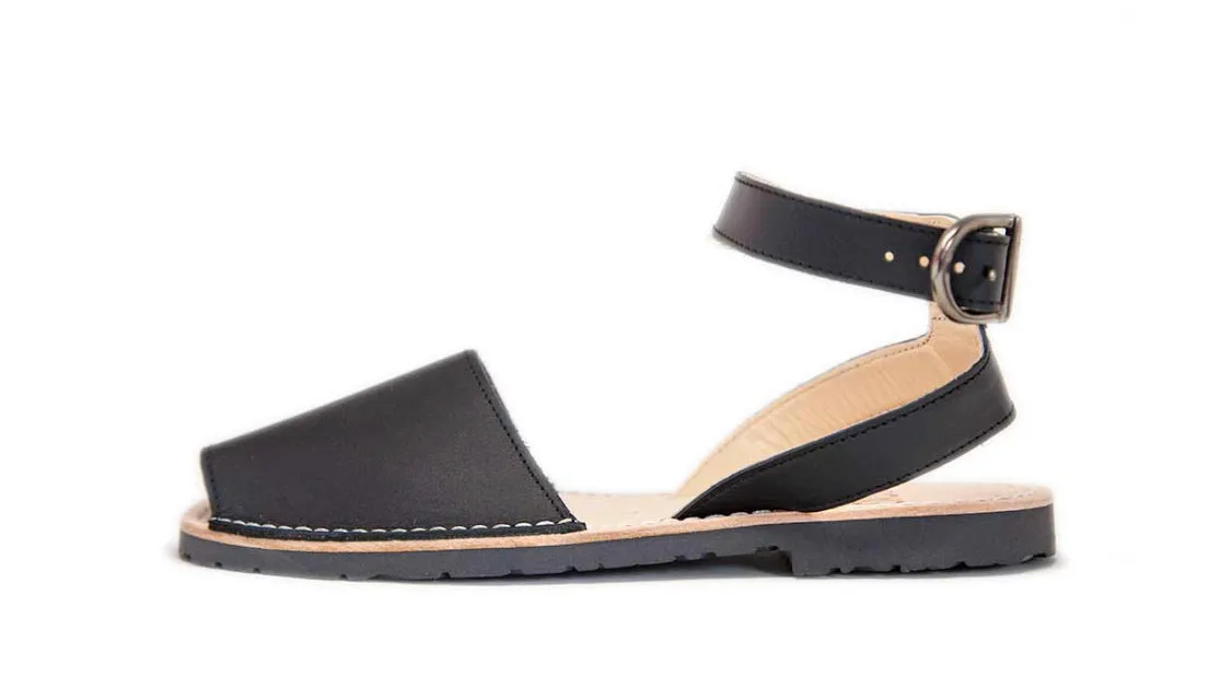 Black Ankle Pons