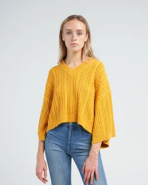 cropped cable v neck - marigold