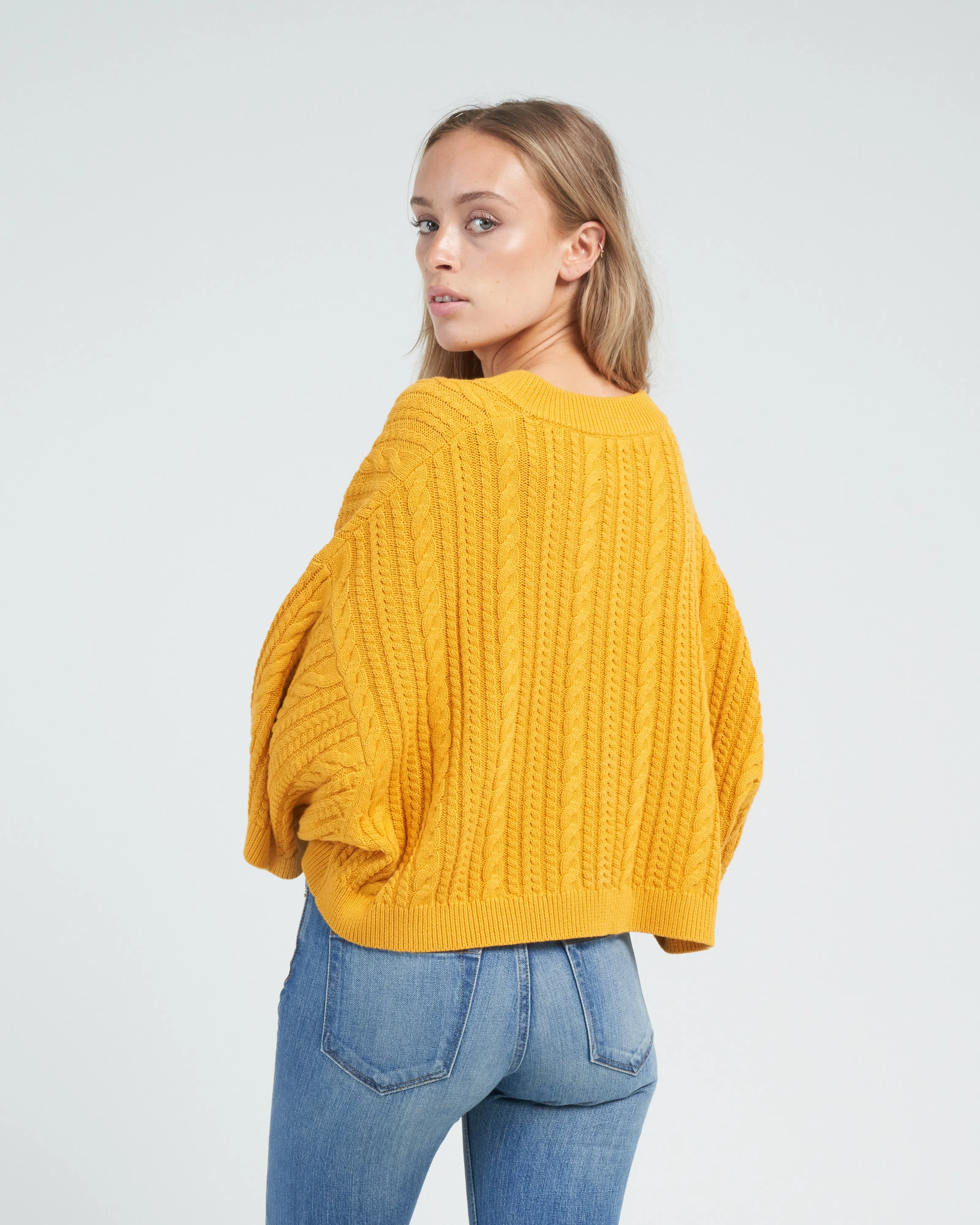 cropped cable v neck - marigold