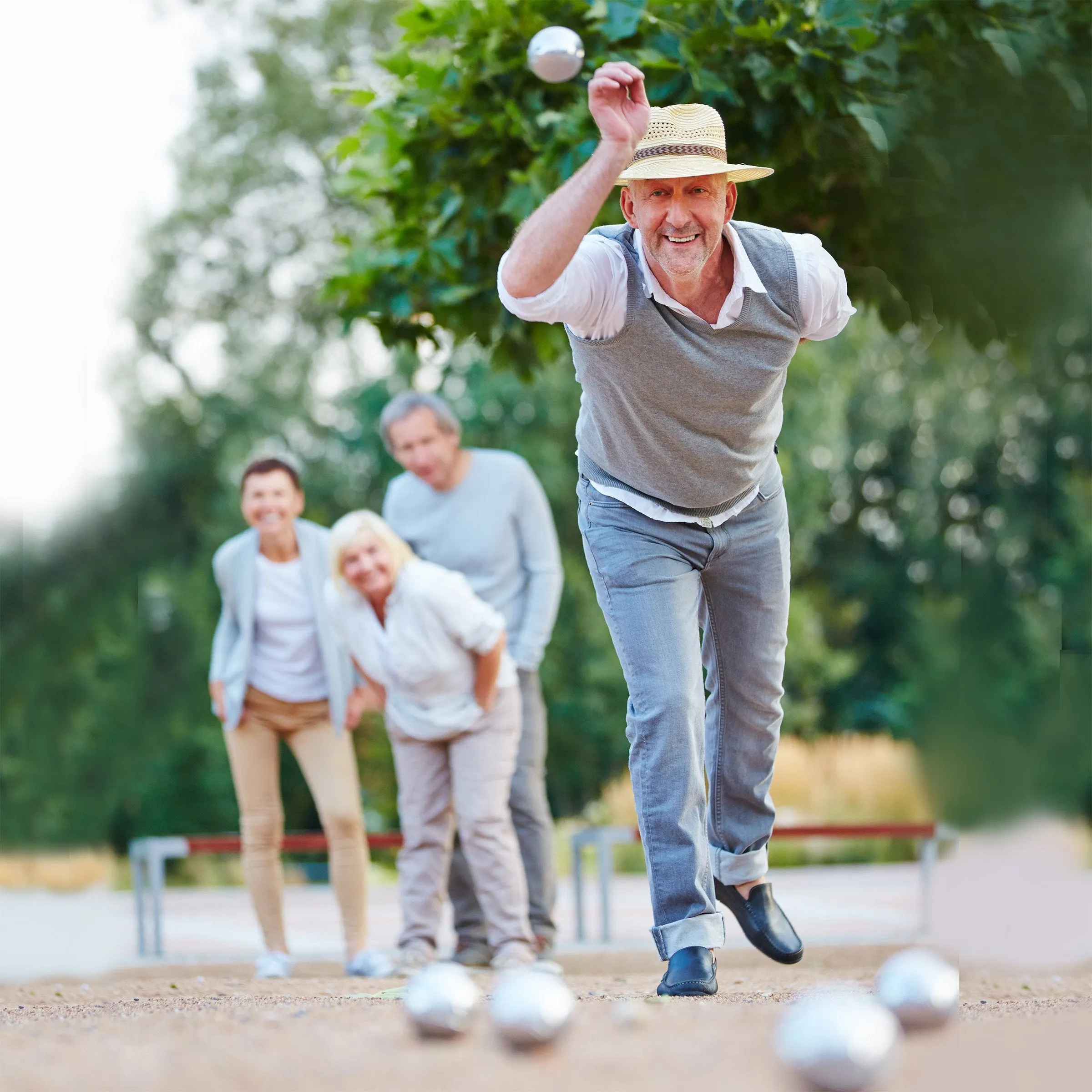 Hey! Play! Petanque/Boules Set for Bocce and More with 8 Steel Tossing