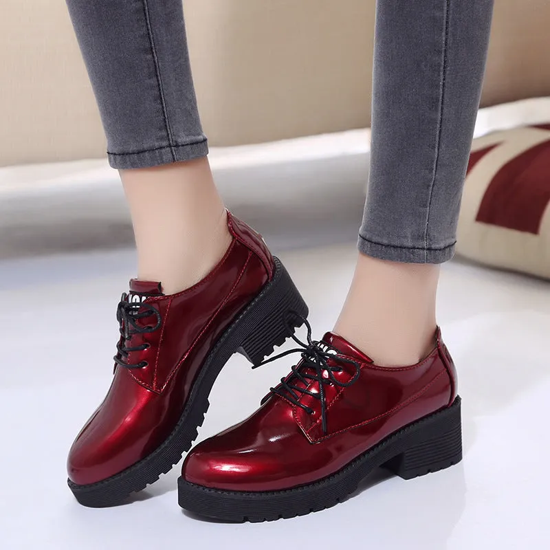 Katie – Vintage Women's Moccasins in Vegan Leather