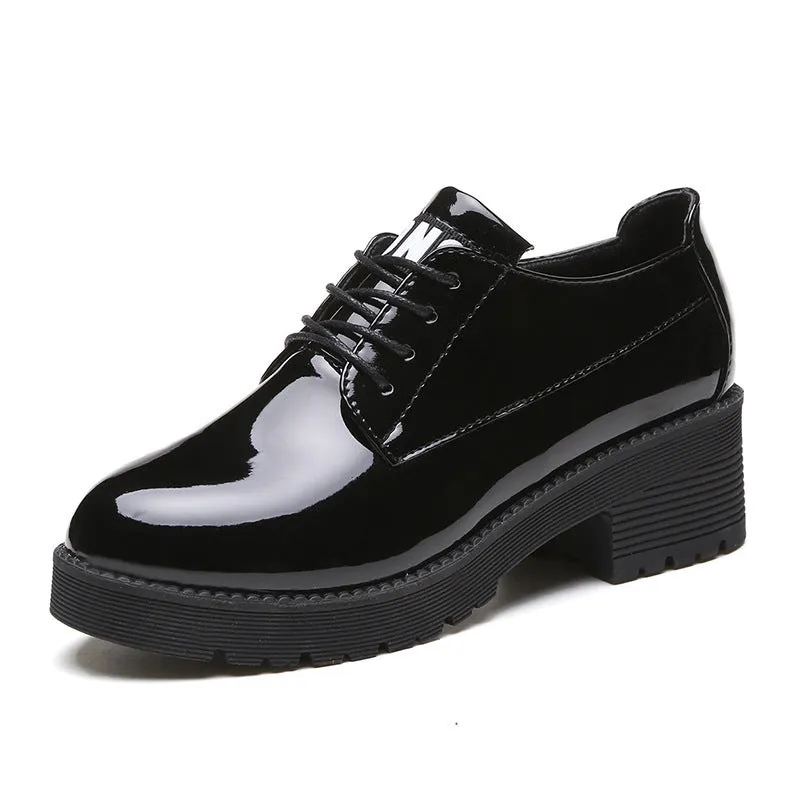 Katie – Vintage Women's Moccasins in Vegan Leather