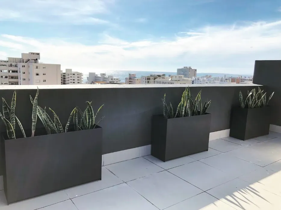 Loft Box Outdoor Planter