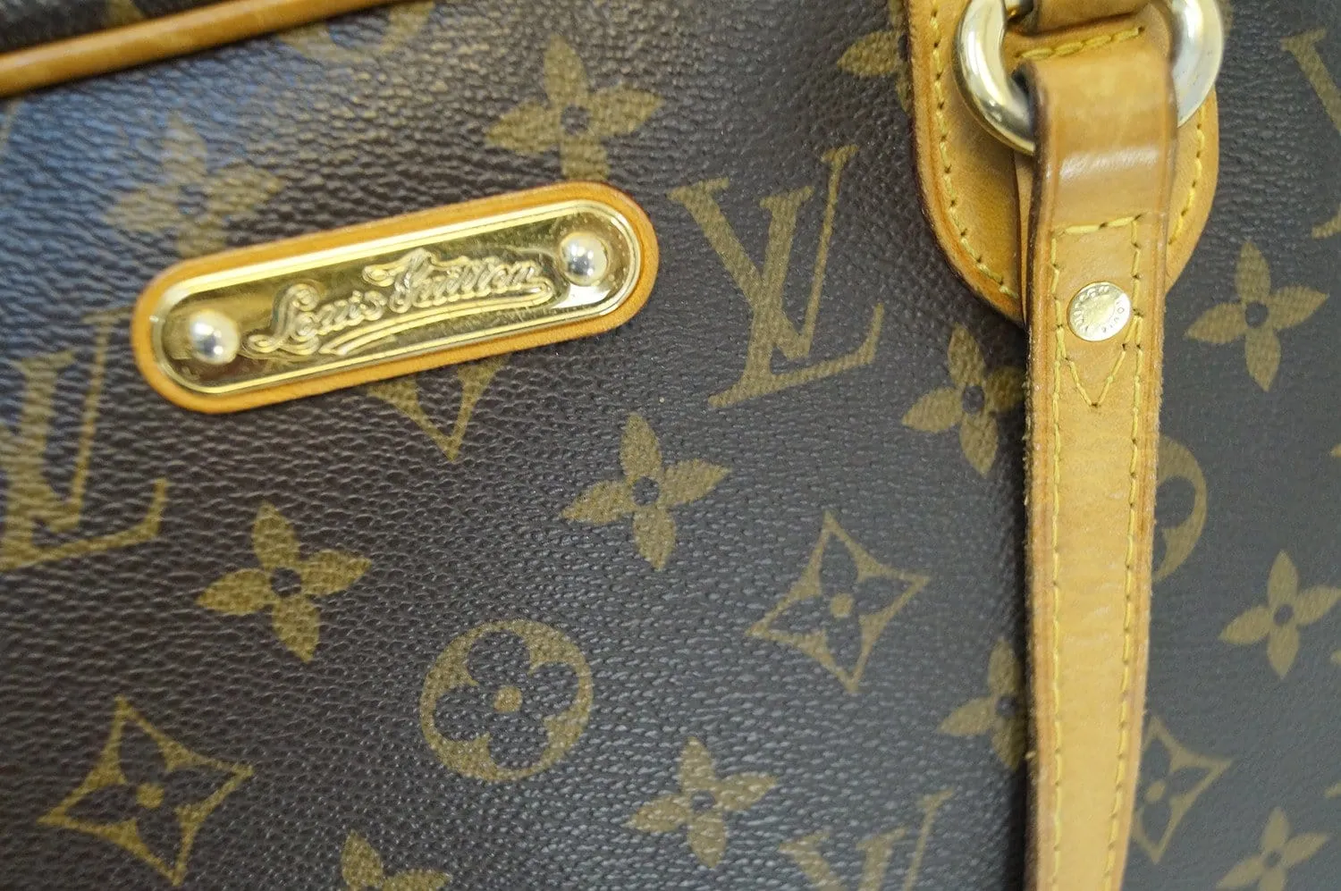 Louis Vuitton Monogram Canvas Montorgueil GM Shoulder Bag