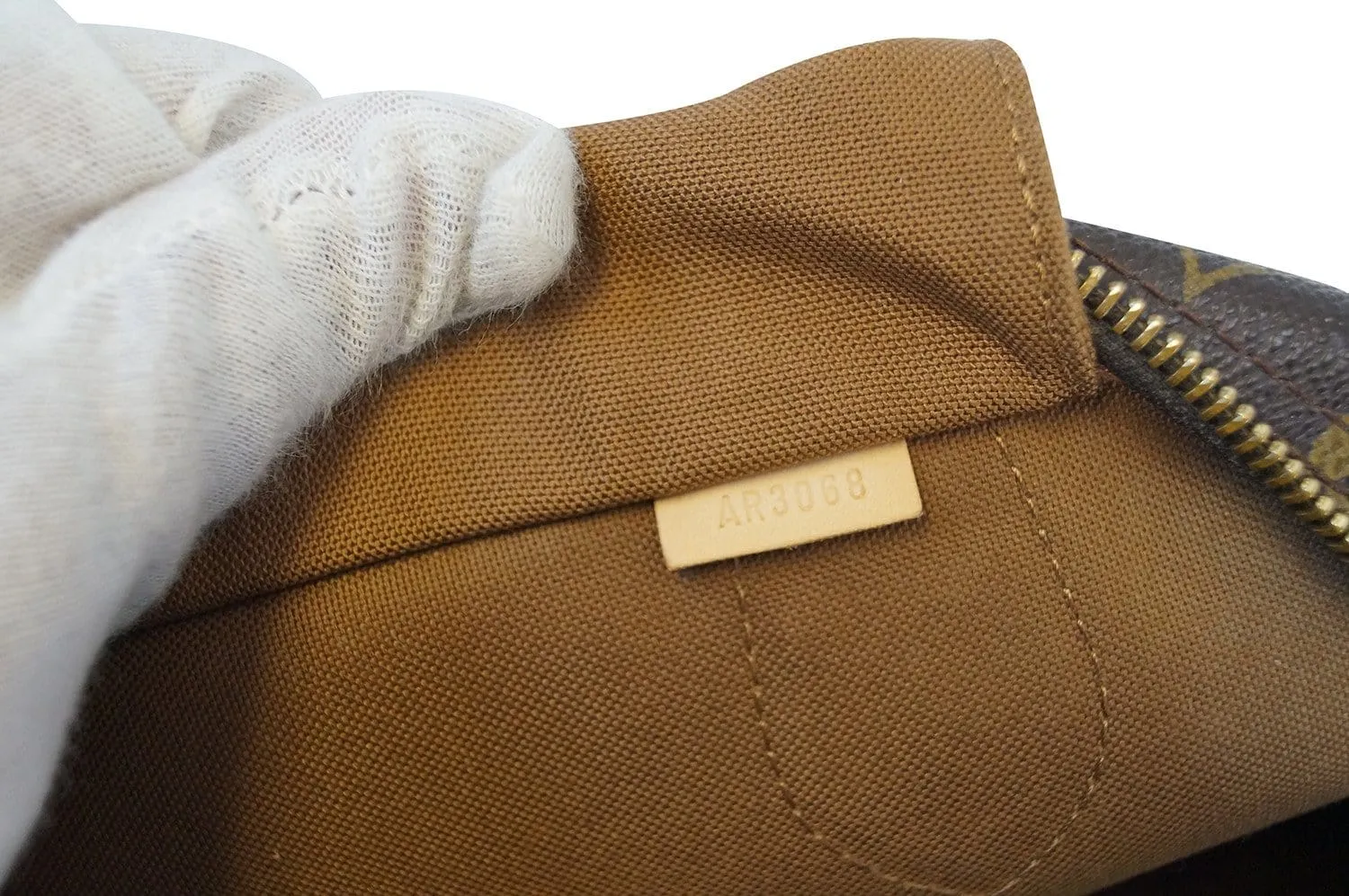 Louis Vuitton Monogram Canvas Montorgueil GM Shoulder Bag