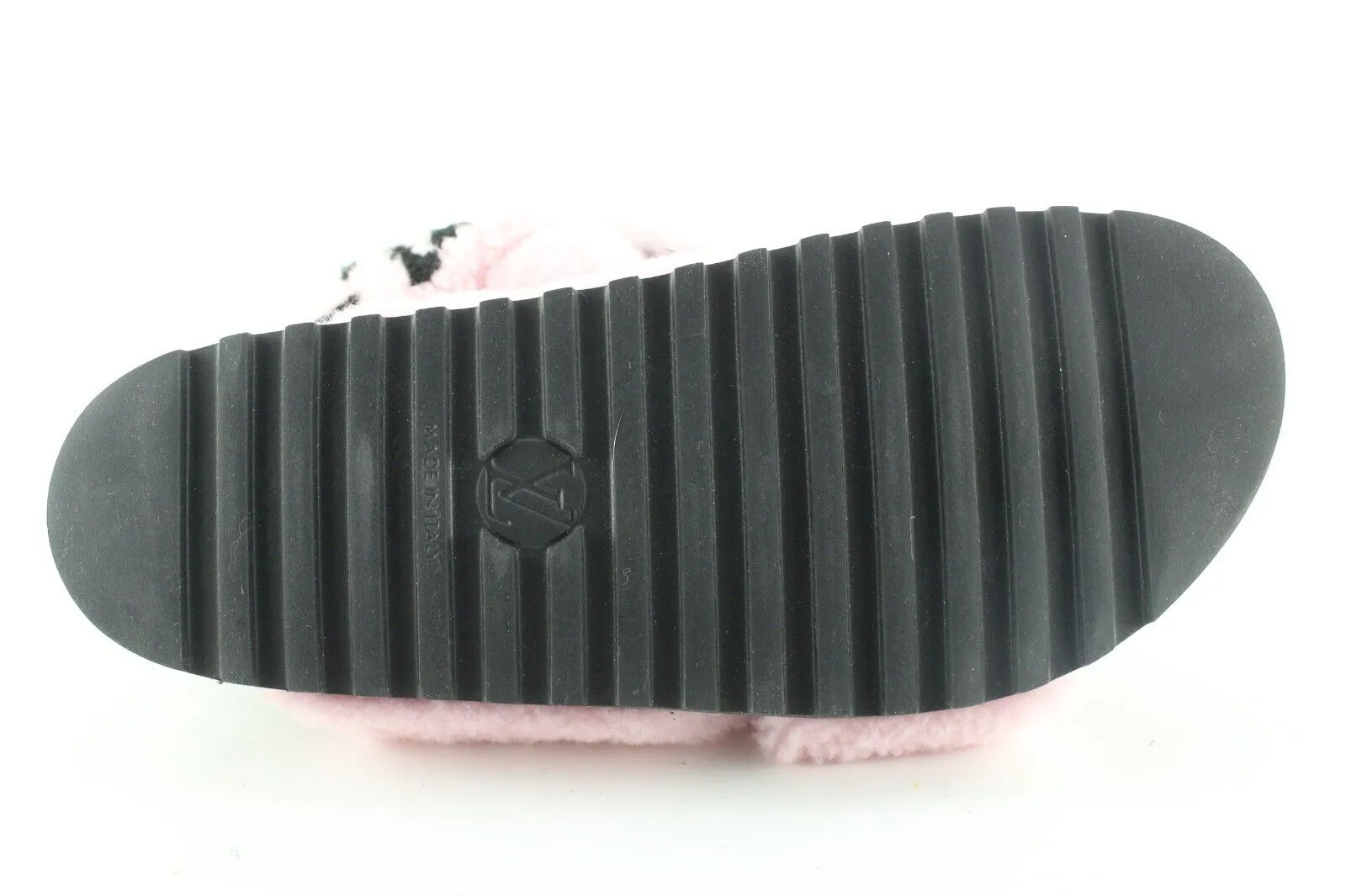 Louis Vuitton Size 39 Monogram Pink Shearling Paseo Sandals 3LV419C