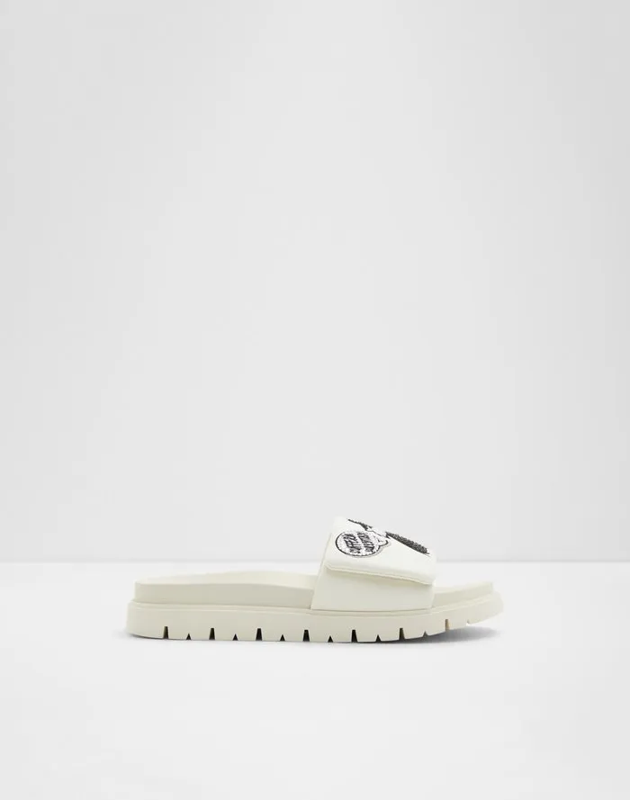 Ltslides / Flat Sandals