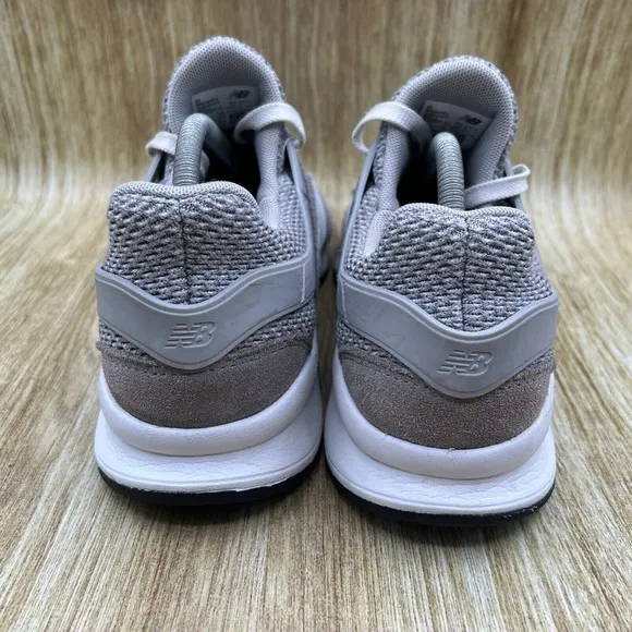 New Balance 247 Revlite Men's Size 9 Grey White Shoes Sneakers Athletic MS247FJ