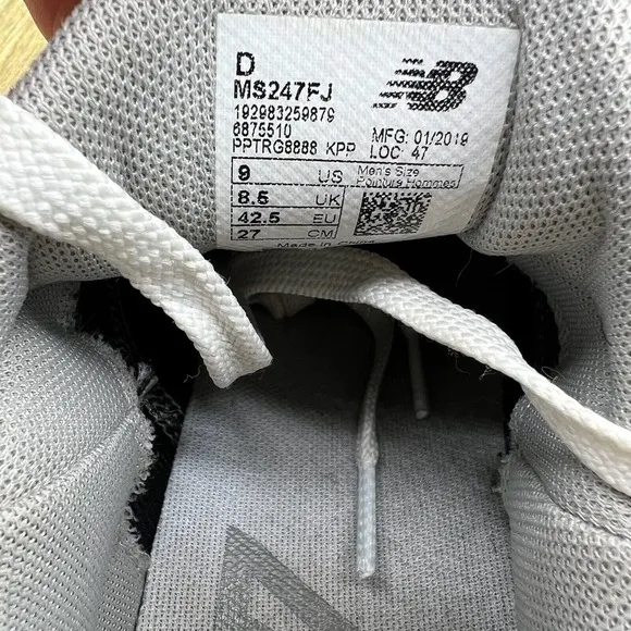 New Balance 247 Revlite Men's Size 9 Grey White Shoes Sneakers Athletic MS247FJ
