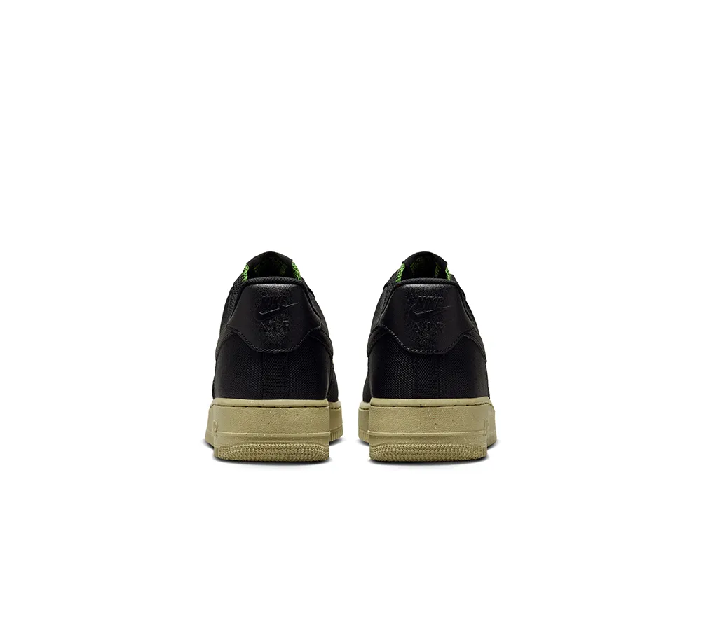 Nike Air Force 1 '07 LV8