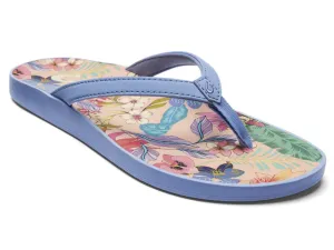 OluKai: Puawe in Cloud Blue/Flower