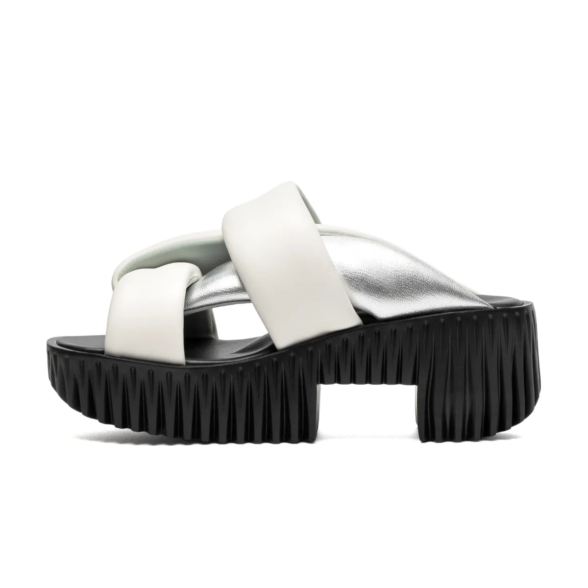 Plia Semo White