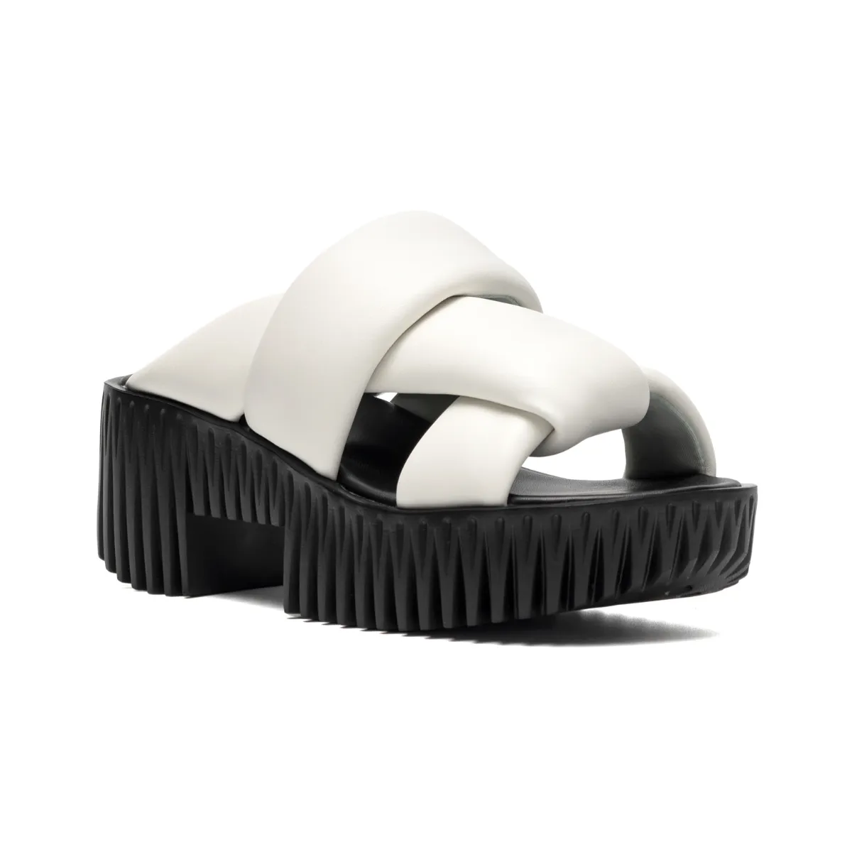 Plia Semo White