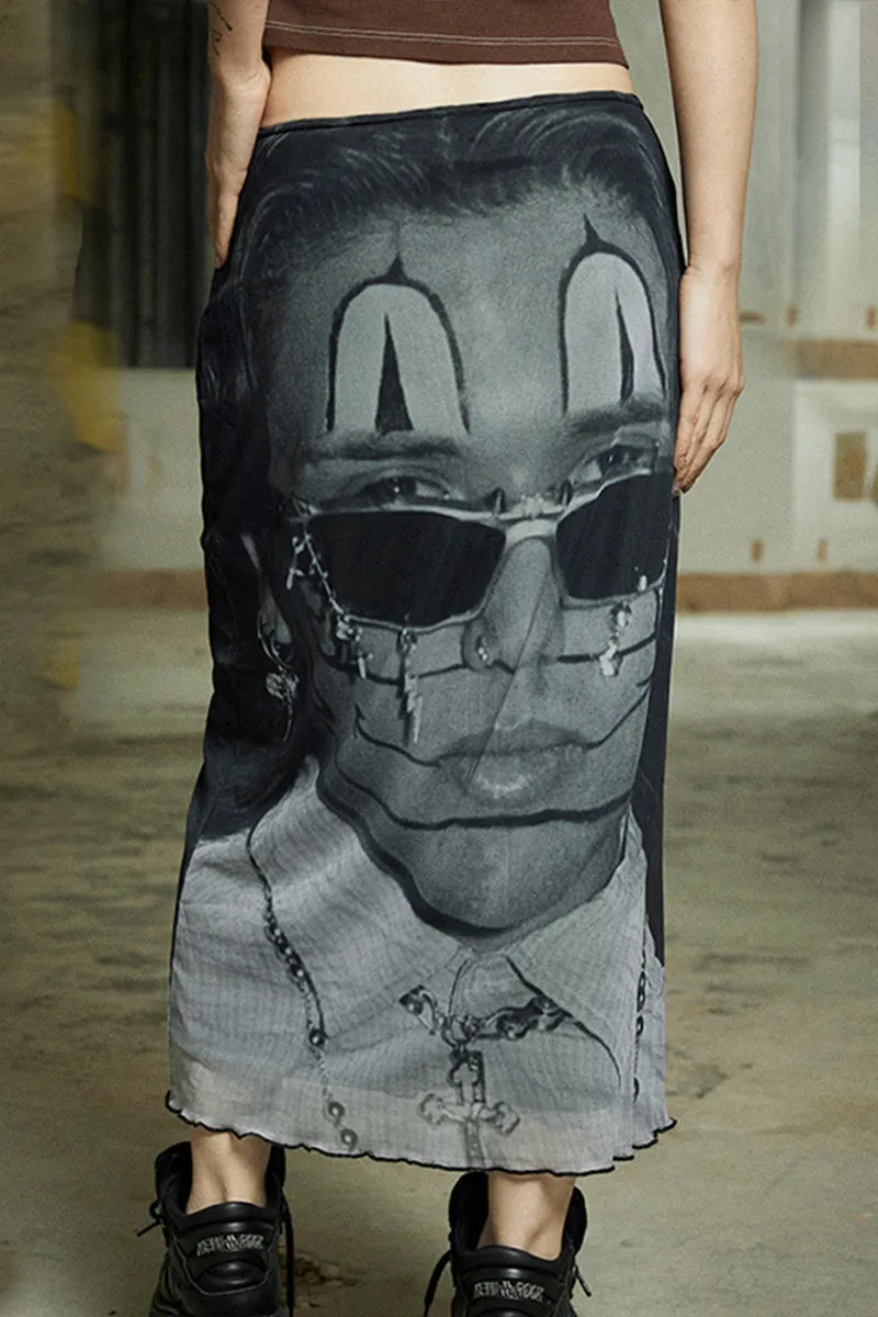 QK616 Portrait Print Midi Skirt