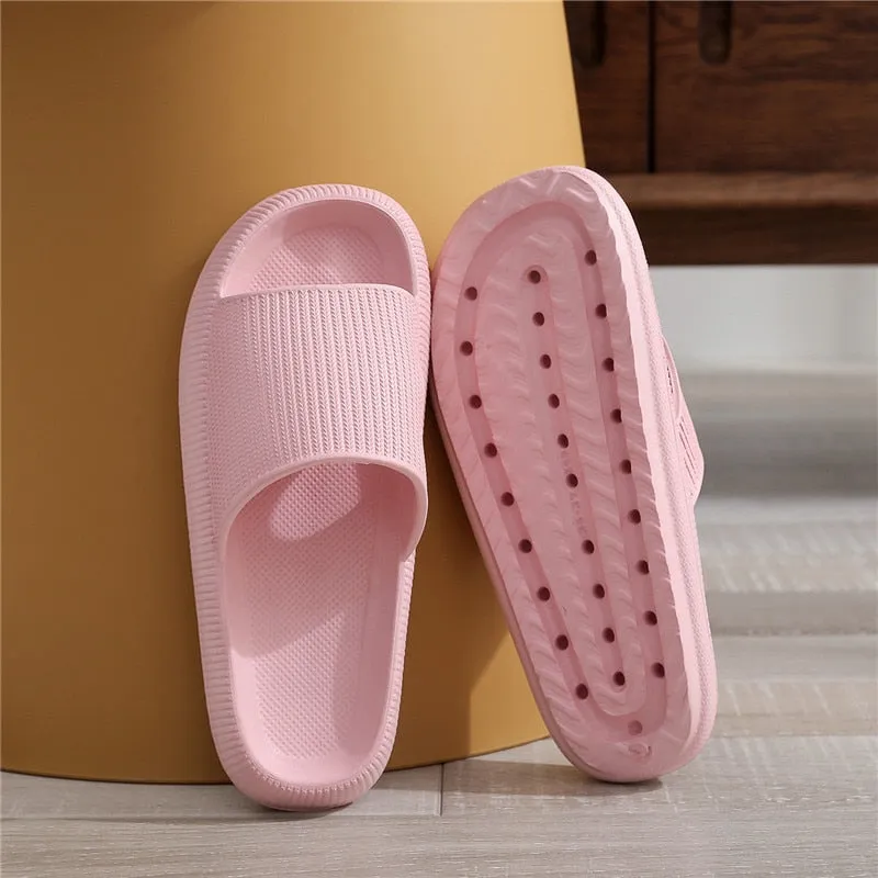 "ESSENTIAL" Sandales Claquettes en plastique jaune - URB1™