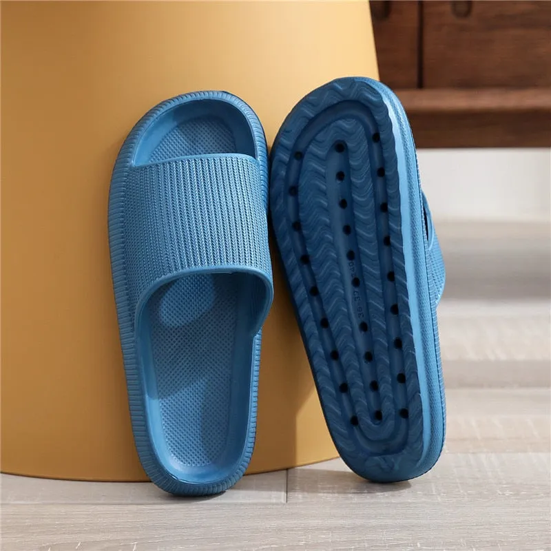 "ESSENTIAL" Sandales Claquettes en plastique jaune - URB1™