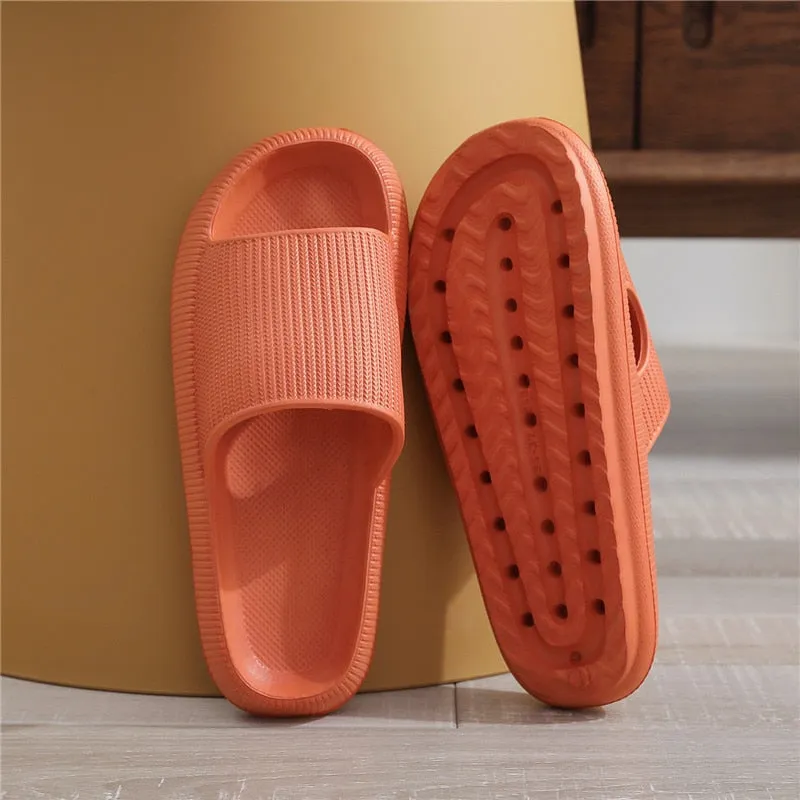 "ESSENTIAL" Sandales Claquettes en plastique jaune - URB1™