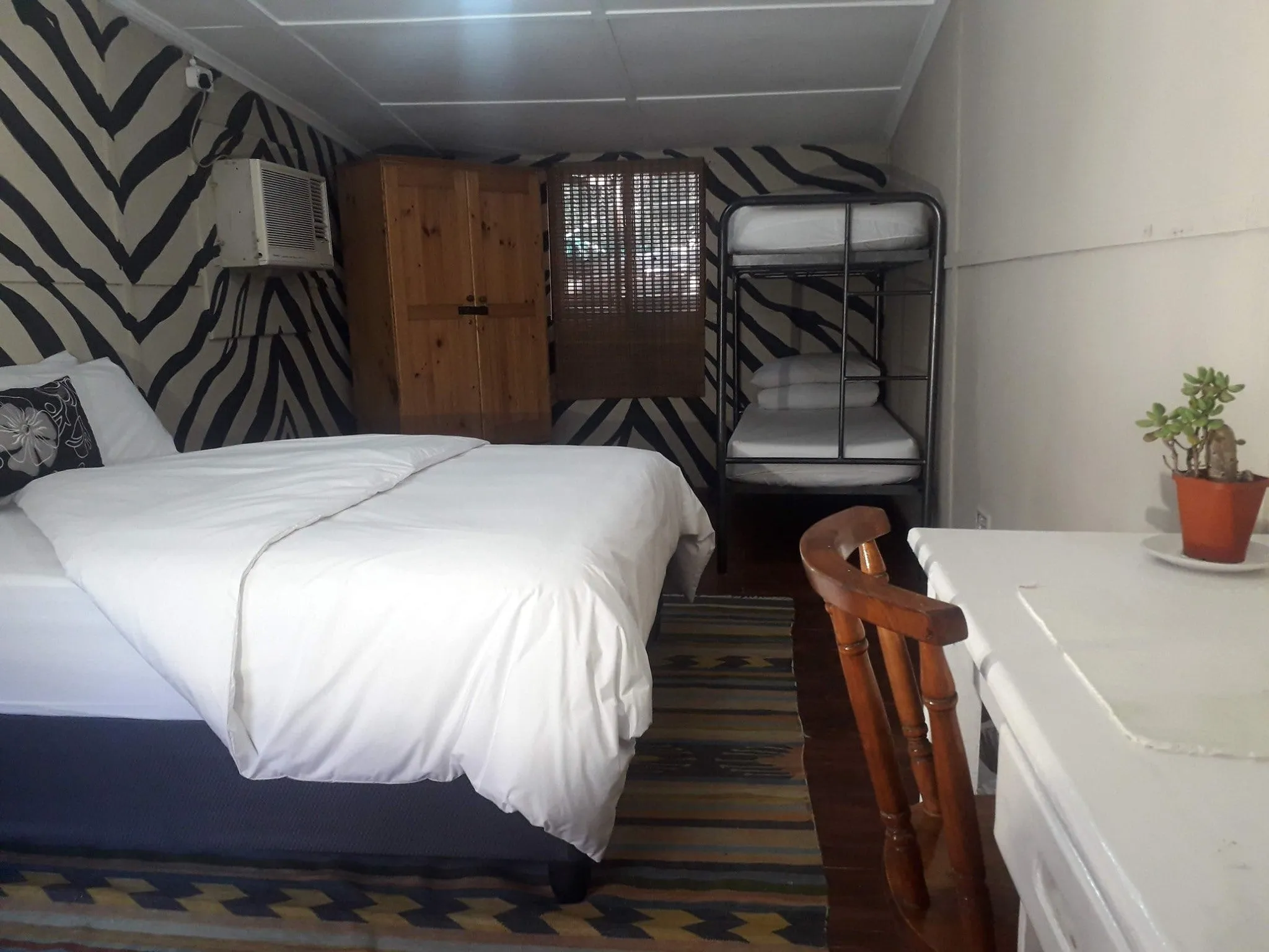 Riverlodge Backpackers