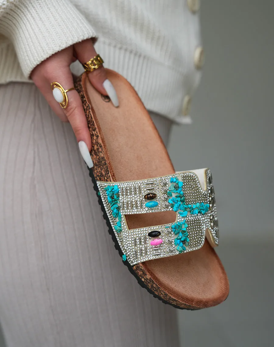 Sandales Mules Femme Argentées Esprit Festif à Strass Multicolores