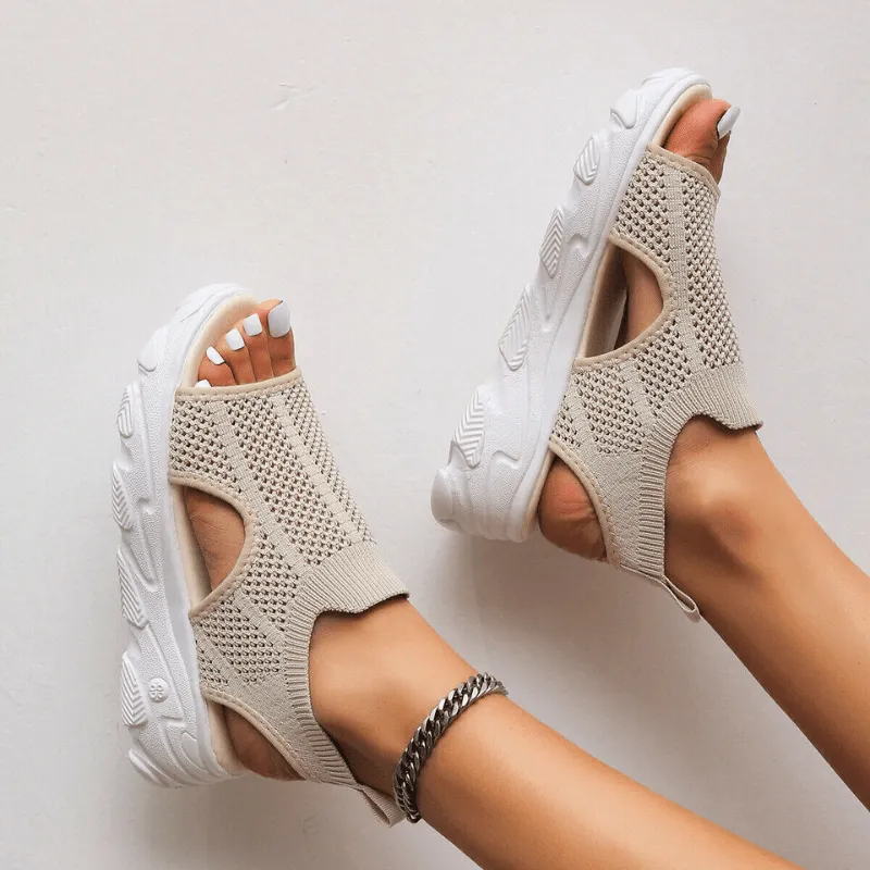 Sporty Open-Toe Sandals for Casual Outings