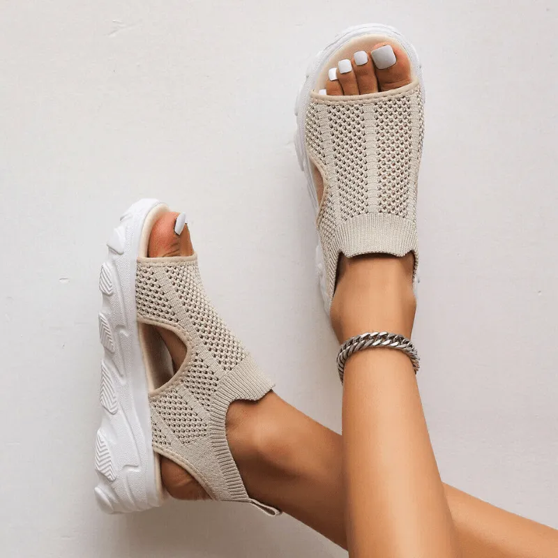 Sporty Open-Toe Sandals for Casual Outings