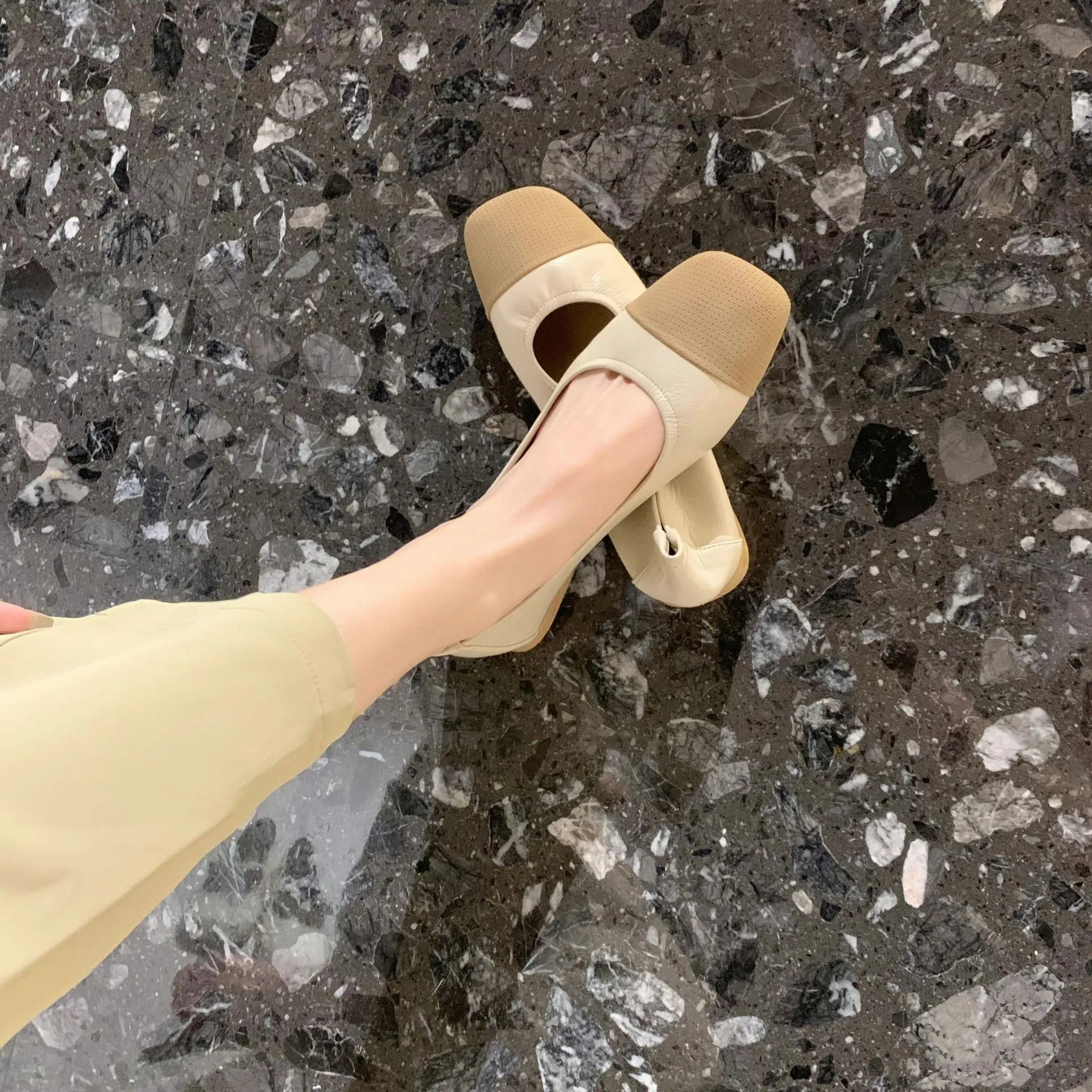 Square Toe Soft Sole Thick Heel Women's Shoes Color Matching Shallow Mouth Flat Shoes