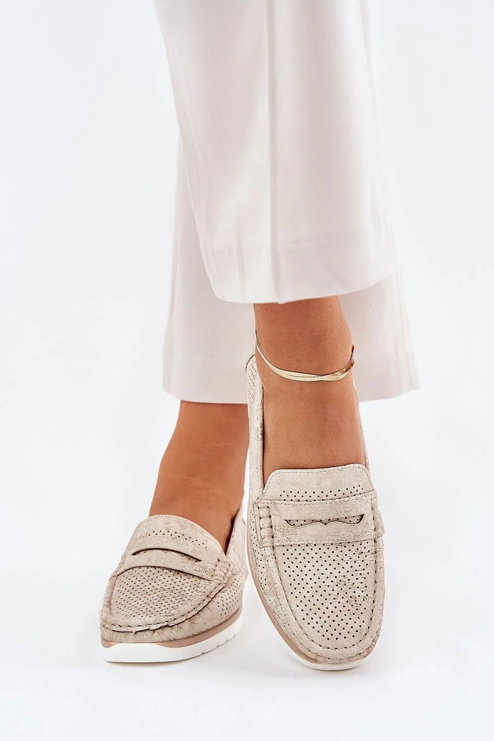 Step in Style White Eco-leather Casual Mocassins