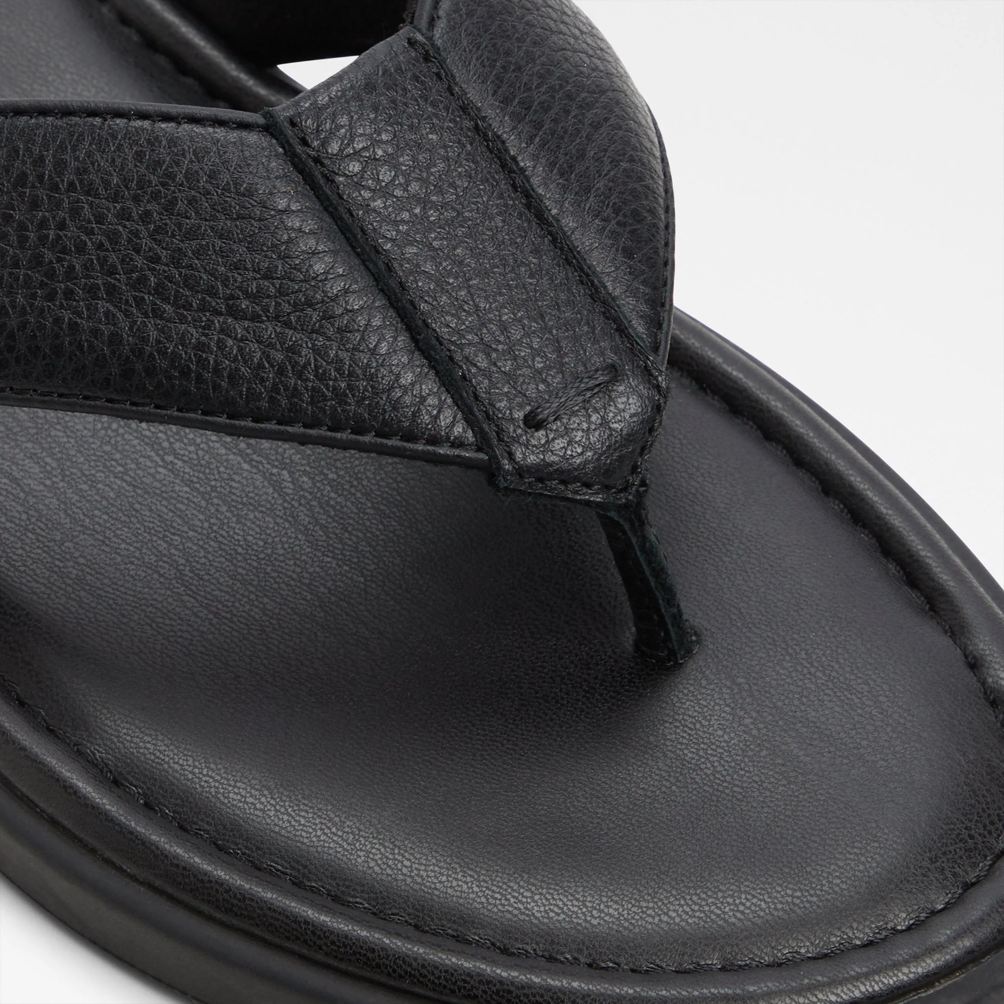 Tazzo / Flat Sandals