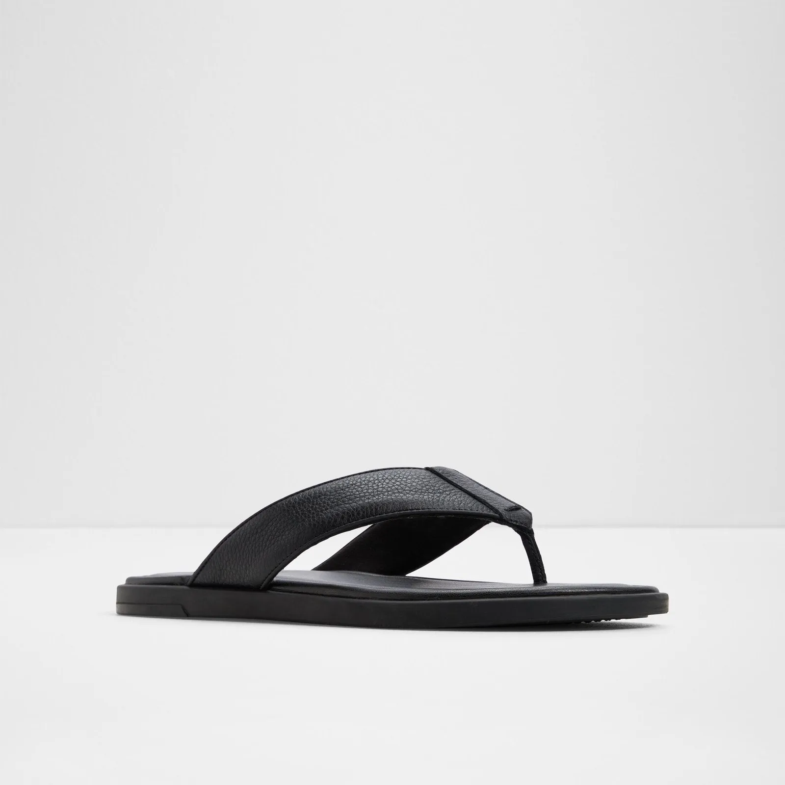 Tazzo / Flat Sandals