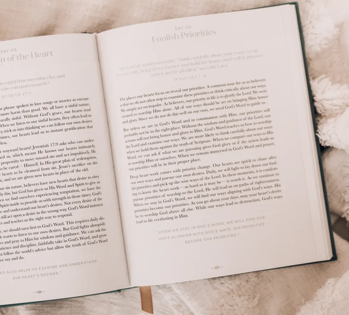 The Gospel Changes Everything | 365-Day Devotional