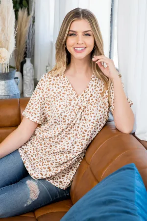 Twist Neckline Short Sleeve Leopard Top