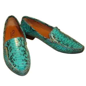 WOMEN'S MOCCASINS